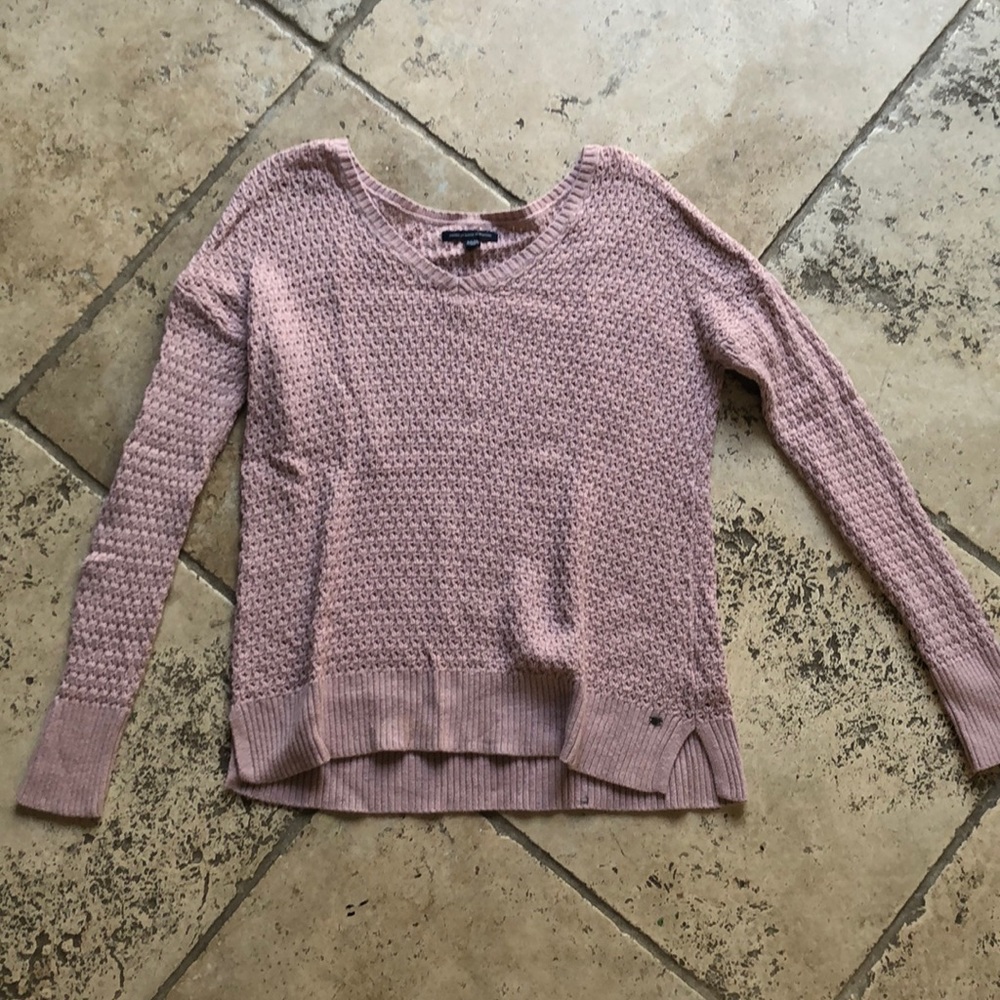 AE mauve sweater